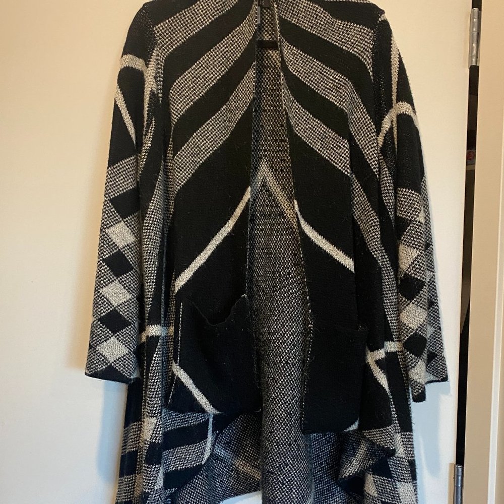 ii sisters draped black and white long open cardigan